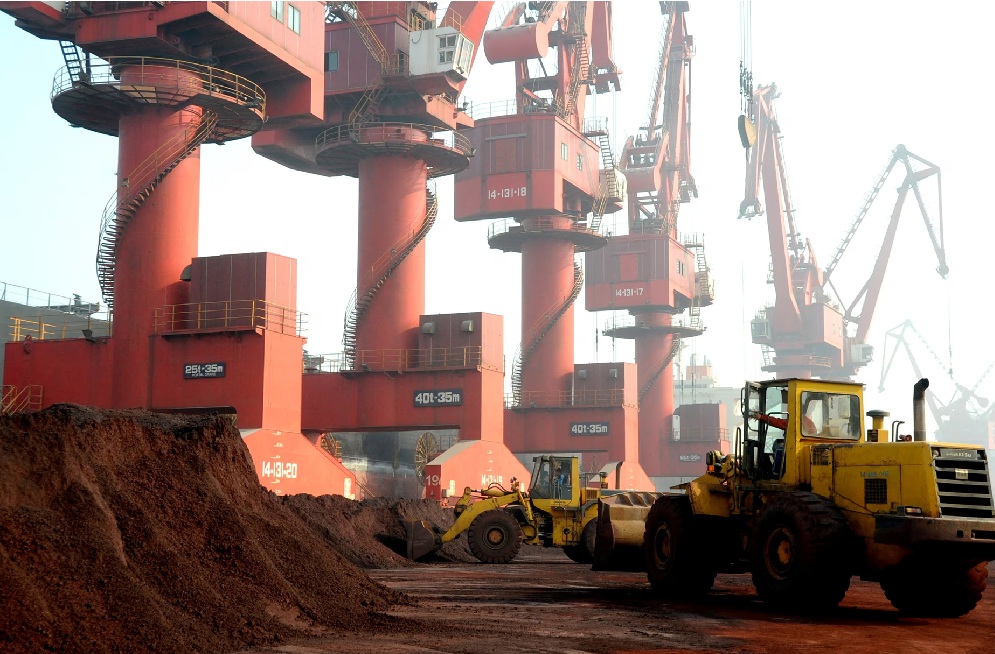 EU Calls Emergency Talks Over China’s Rare Earth Export Curbs